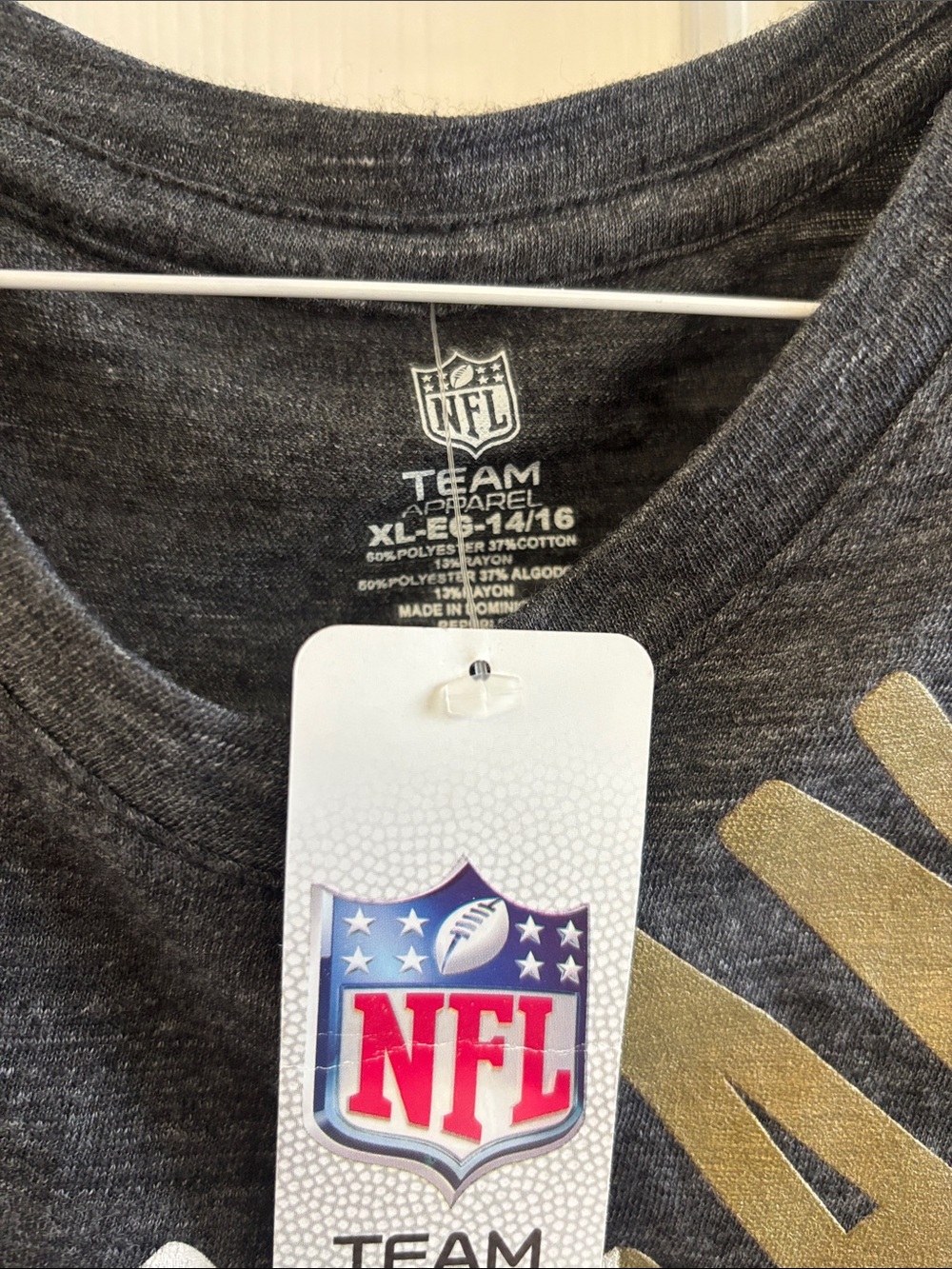 NFL Kids' Dark Gray Tee with Gold & White New Orleans Saints Logo - Picture 4 of 4